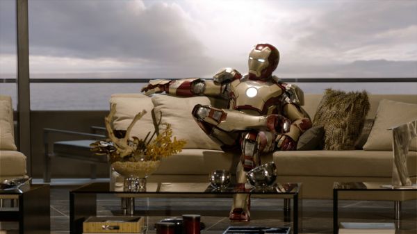 1920x1080 px,Homme de fer,Iron Man 3,canapé