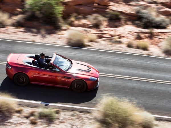 1600x1200 px,2014,aston,Anglie,Martin,Roadster