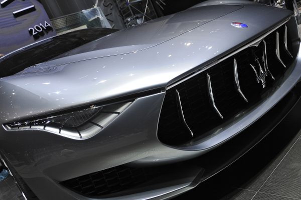 кола,превозно средство,спортна кола,Maserati,производителността на колата,лимузина