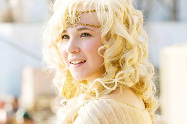 Juno Temple,blondă