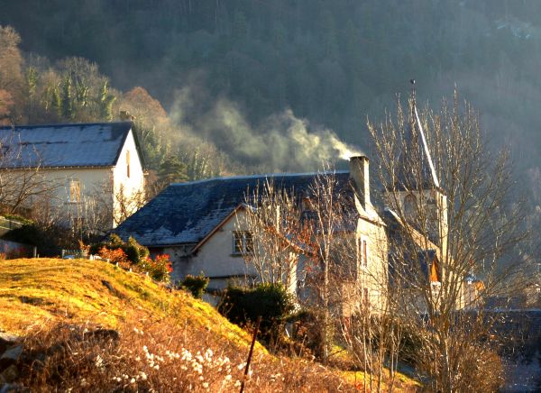 sunlight,landscape,villages,grass,sky,hill