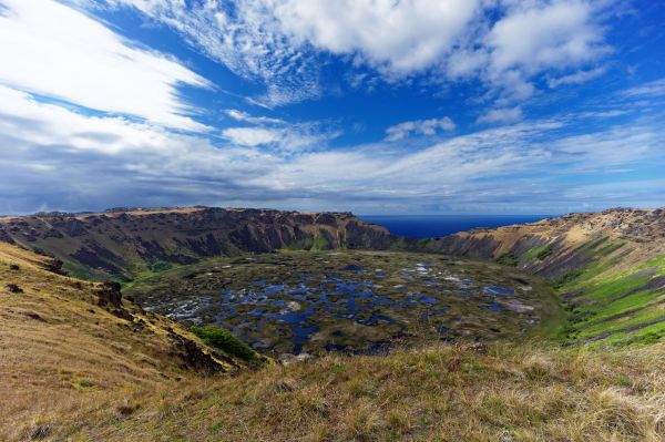 landscape,race,wonder,volcano,village,natural