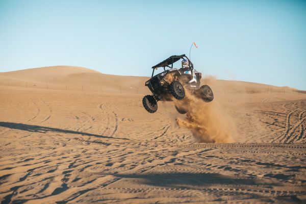 fuera del camino,coche,vehículo,arena,calesa,polvo