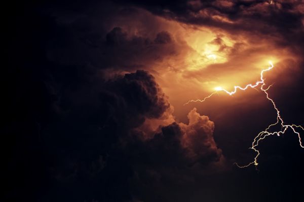 natuur,landschap,wolken,donker,bliksem,storm