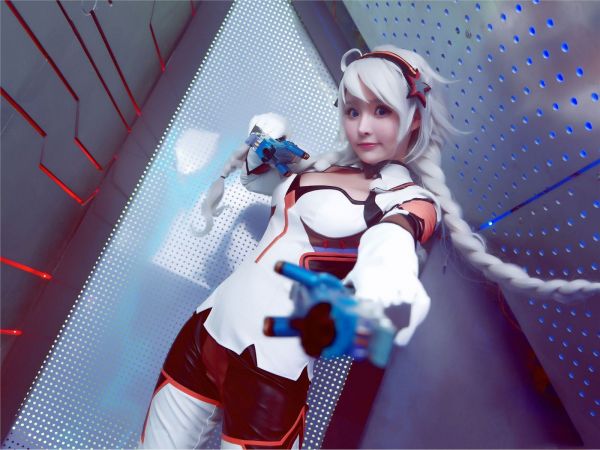 Kiana Kaslana, cosplay, Guns Girl School Day Z