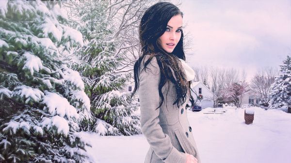 women,model,car,Niece Waidhofer,snow,trees