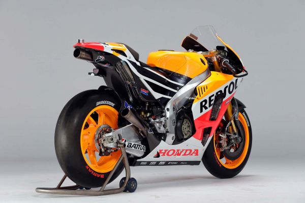 2000x1333 px,2013,honda,Motogp,racebike,Rc213v