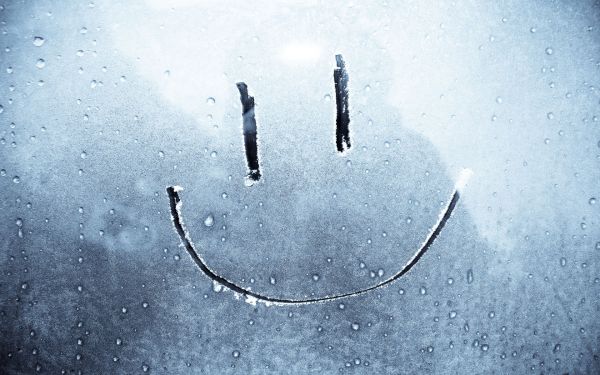 Dessin sur verre,sourire,bonheur