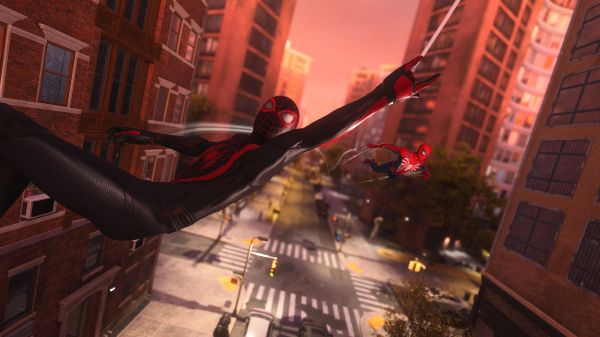 Spider Man 2,Peter Parker,Miles Morales,uomo Ragno,Marvel Comics,Marvel Super Heroes