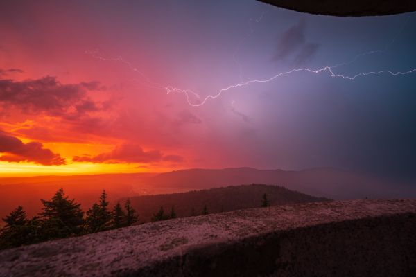 Blesk,bouřka,krajina,svítání,fotografování,červená obloha