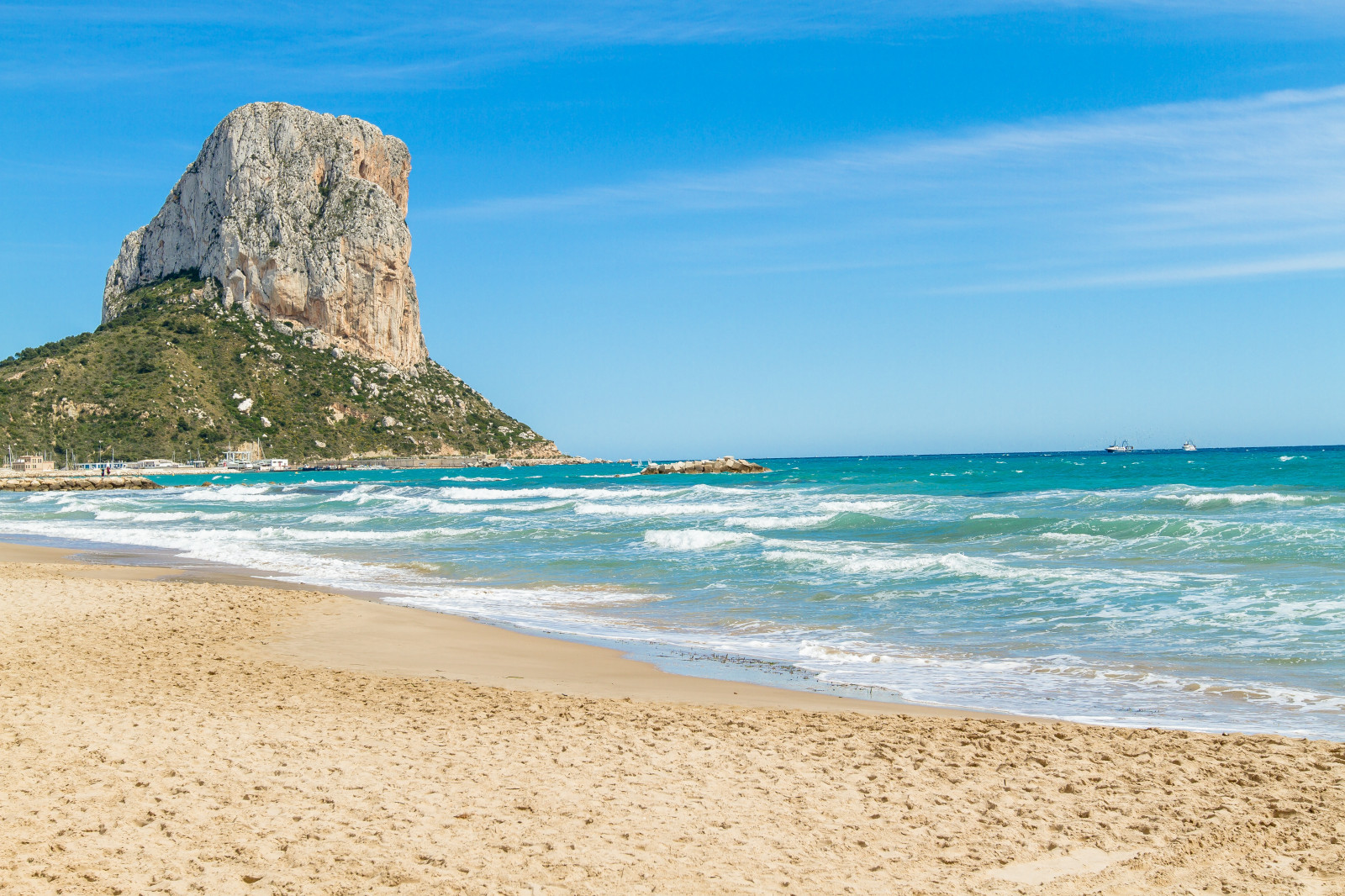 sea, bay, rock, shore, sand, sky, beach, coast, cliff, horizon, cape, Caribbean, vacation, Terrain, ocean, wave, material, islet, body of water, wind wave