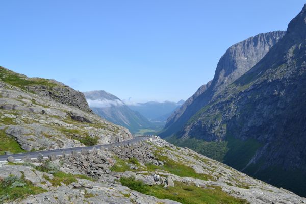 Norway,pegunungan,awan-awan