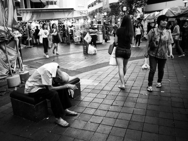 Cadde fotoğrafçılığı,Rikohgr,Faisalaljunied