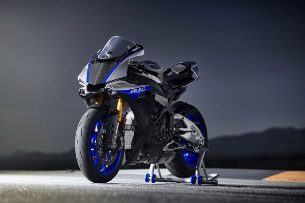 รถจักรยานยนต์,Yamaha YZF R1,จักรยาน