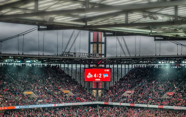 stadion,struktur,arena,sepak bola,Cologne,2017