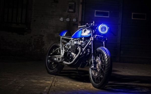 LED headlight,1920x1200 px,blue,digital lighting,Heavy bike,photography