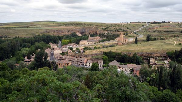 Segovia,Castilla y Le n,Spanyolország,kolostor,építészet,tájkép