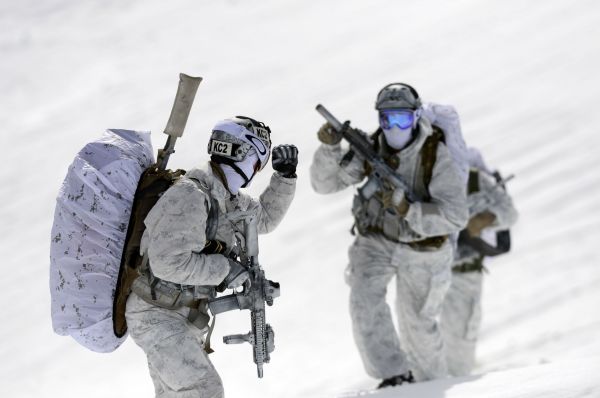 neige,hiver,la glace,militaire,Navy SEALs,Mk 18 Mod 0