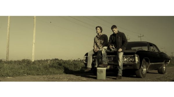 vozidlo,Chevrolet Impala,Jensen Ackles,Dean Winchester,Nadpřirozený,Sam Winchester