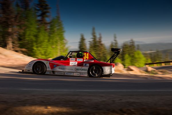 mitsubishi,2014,MiEV Evolution II Semua Electric Pikes Peak CACE mobil,netcarshow,netcar,gambar mobil