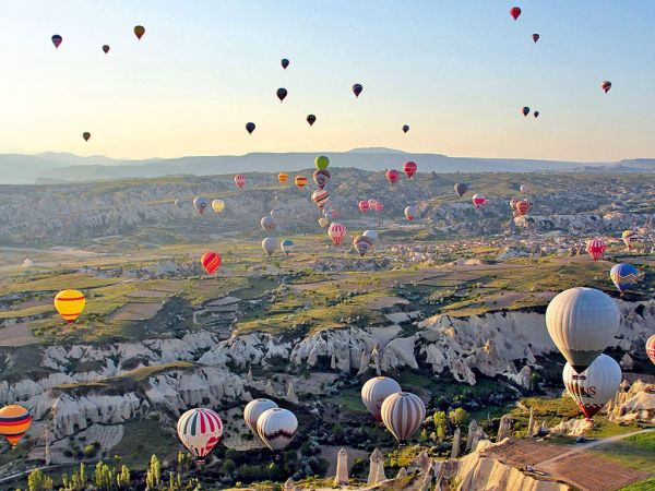 vozidlo,lietadlo,hračka,teplovzdušný balón,atmosféra Zeme,teplovzdušný balón