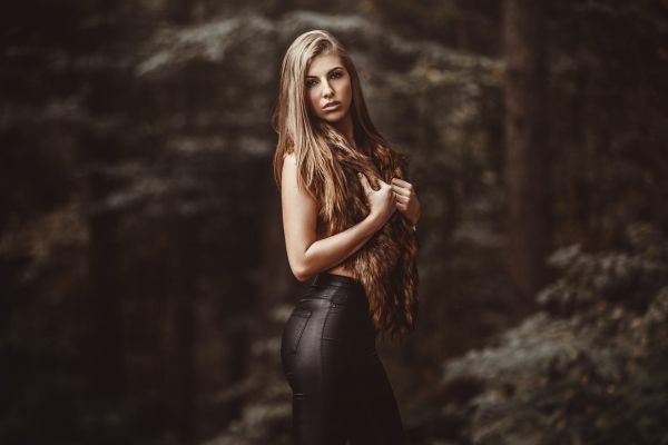 Heiko Klingele,vrouw,women outdoors,fotografie,model-,Bos