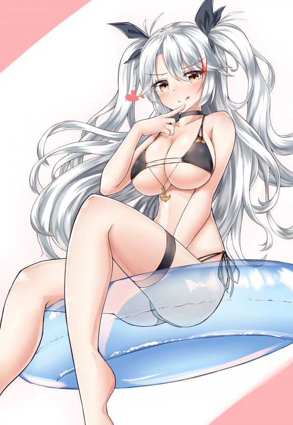 Prinz Eugen Bilan Hangxian, Bilan Hangxian, bikini, hasadás, tongue out