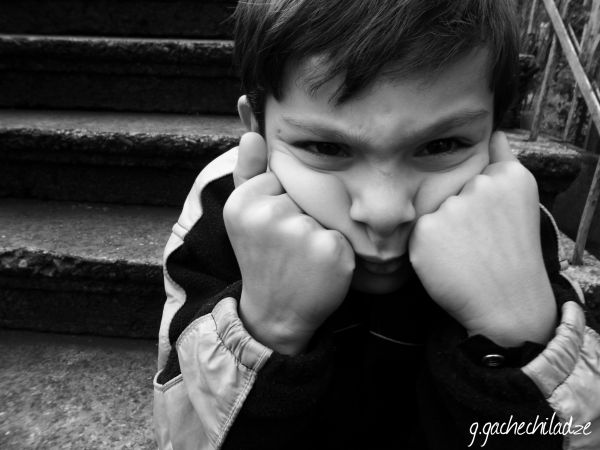 sentado,blanco,negro,monocromo,retrato,fotografía