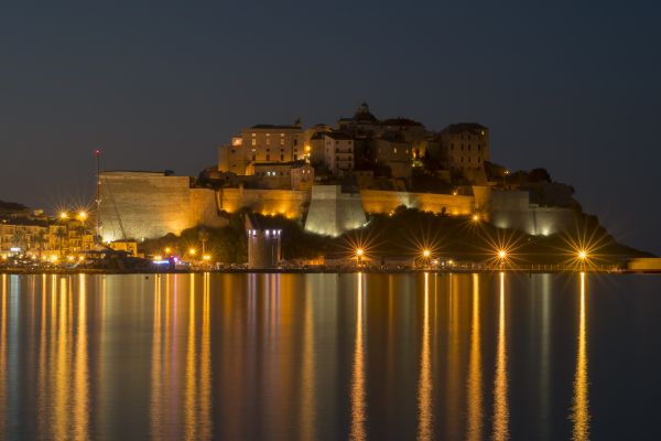 αστικό τοπίο,ηλιακό φως,η δυση του ηλιου,θάλασσα,Νύχτα,νερό