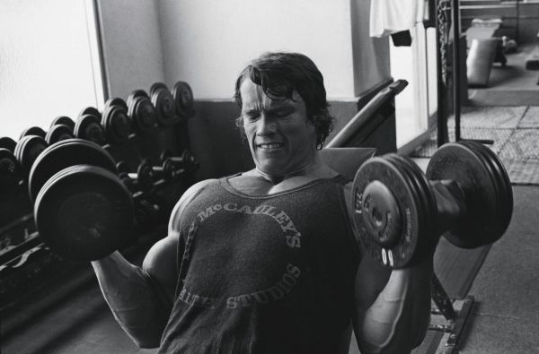 monocromo,habitación,Carrocero,Arnold Schwarzenegger,Gimnasios,Ejercicio