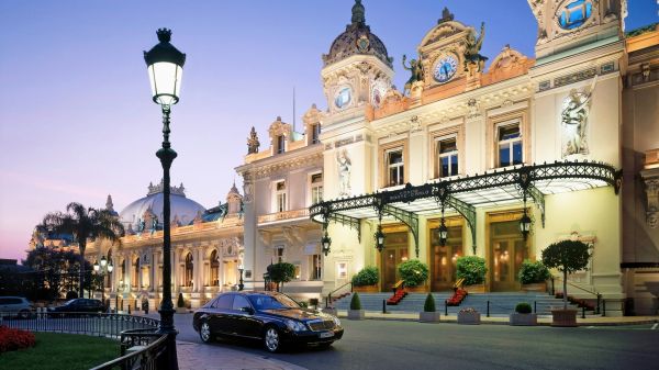 Monte Carlo,Monaco,Francúzsko,budova,pouličné,auto