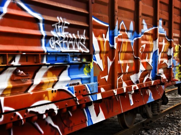 bil,kjøretøy,tog,fargerik,metall,graffiti