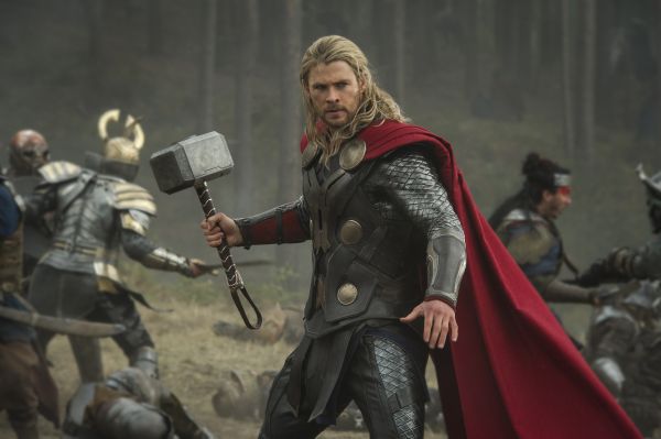 Thor sötét világban,Chris Hemsworth,Thor