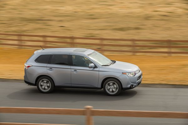 Mitsubishi,2015,Versión Outlander SE US,Show de net,Netcar,Imágenes del coche