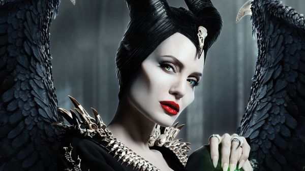 Angelina Jolie,Rossz,mistress of evil