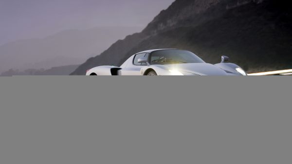 car,reflection,Ferrari Enzo,3840x2160 px,storage tank