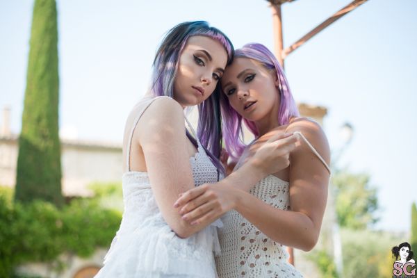 gefärbtes Haar, Selbstmord-Mädchen, Frau, Modell-, Indigo Suicide, Frauen im Freien