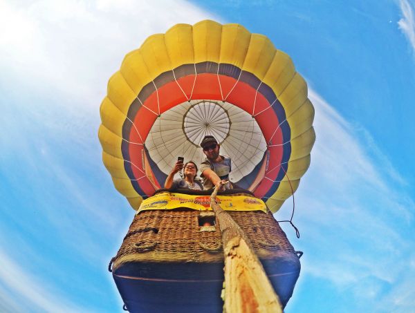 Heißluftballon fahren,Himmel,Ballon,Heißluftballon,Luftsport,Fallschirmspringen