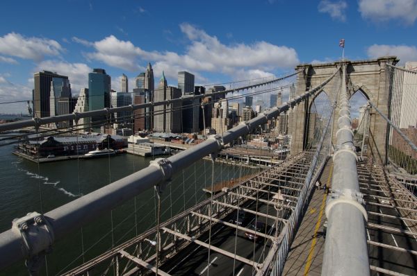 La ville de New York,le pont de Brooklyn,construction