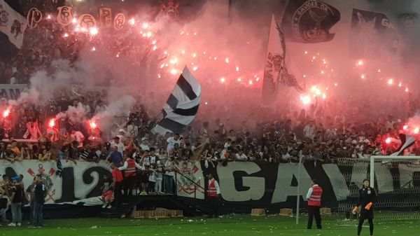 Arena Corinthians,stadyum,Korintliler,Futbol,Ateşleme,Bayrak