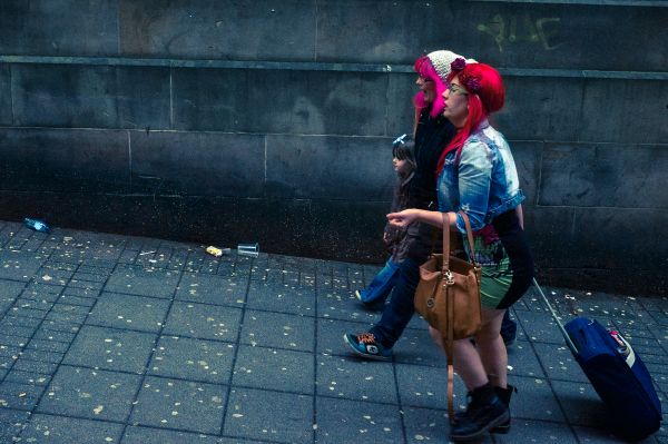 rojo, calle, rosado, chicas, estación, Liverpool