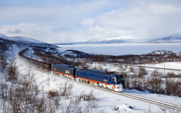 vehicle,snow,winter,train,transport,freight train