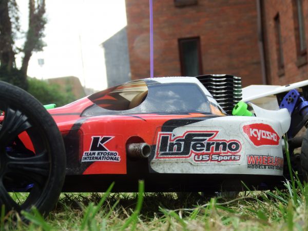 Kyosho,RC,Nitro,Buggy