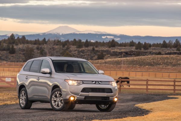 Mitsubishi,2015,Versión Outlander SE US,Show de net,Netcar,Imágenes del coche