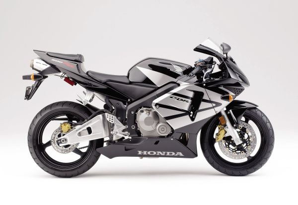 600rr,cbr,Honda,motorcycles,2004,2400x1652 px