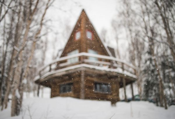 snö,byggnad,himmel,fönster,trä,hus