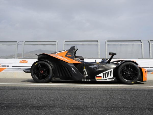 voiture,véhicule,voiture de sport,courses,KTM,Voiture performante