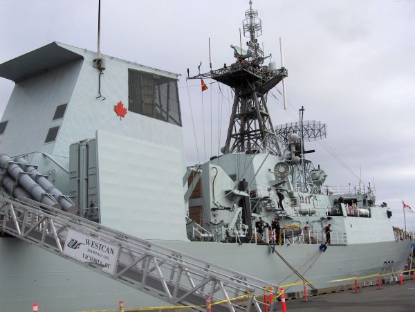 nave,Corazzata,nave da guerra,Landing Platform Dock,Distruttore,Marina Militare