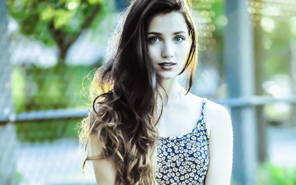 Emily Rudd,Model kebugaran