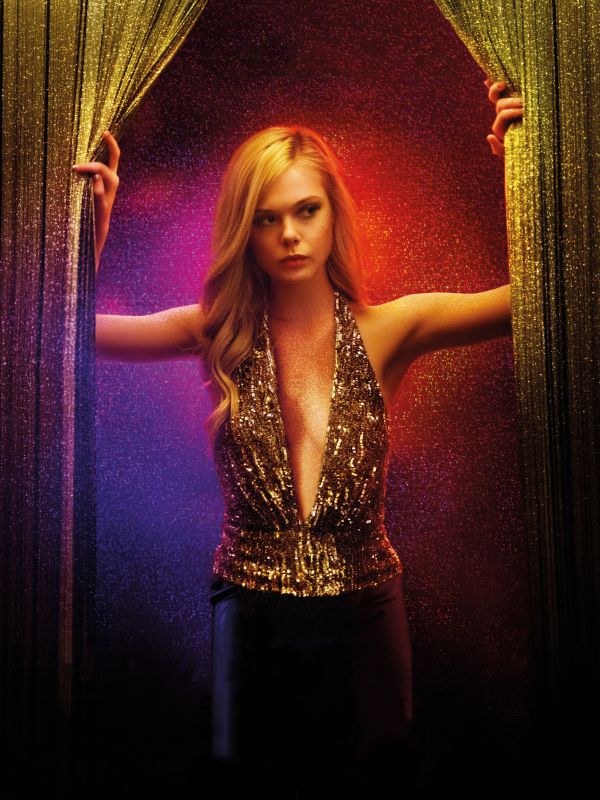 modell,film plakat,Elle Fanning,rød,fotografering,mote